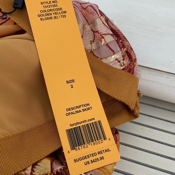 New With Tags. Tory Burch Gold Shimmer Flower Print Festive Holiday Skirt Size 2 - Picture 8 of 9